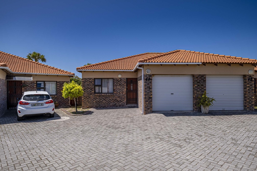 3 Bedroom Property for Sale in Humewood Eastern Cape